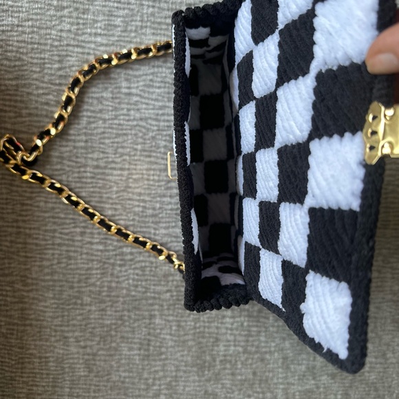 Handmade Plush Yarn Bag – Black & White Checkerboard - Picture 7 of 10